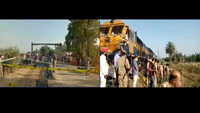 Uttar Pradesh: At least 5 dead as train rams into vehicles in Shahjahanpur 