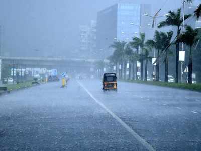 IMD forecasts thunderstorm, light rain in Mumbai