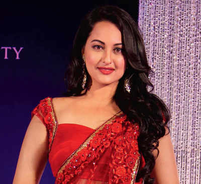Sonakshi is the action girl of Bollywood, says Murugadoss