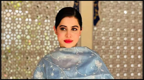 Uorfi Javed
