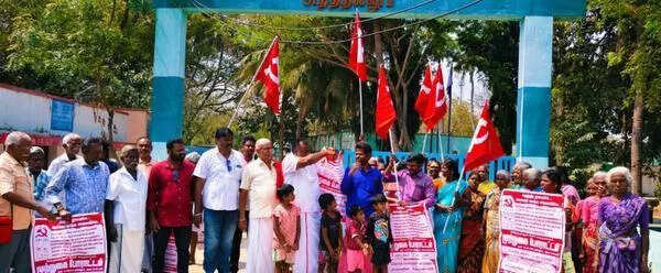 CPM besieges BDO office, seeks road for crematorium