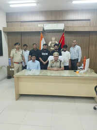 3 held for Rs 26L insurance-bond cyber fraud run through fake call centre