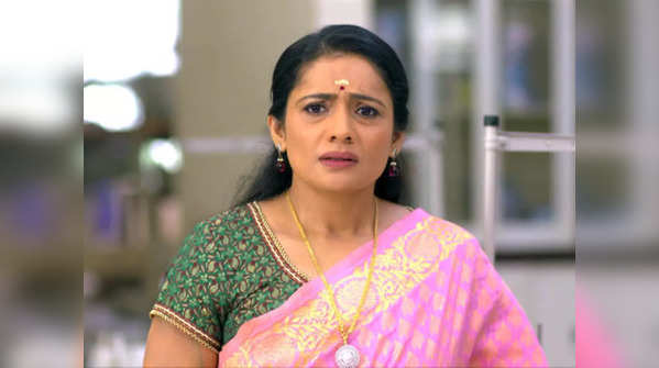 ​Kudumbavilakku continues to rule the TRP charts; here a look at the top 5 TV shows of the week