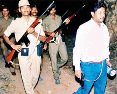 SP, five policemen killed in Jharkhand Naxal attack