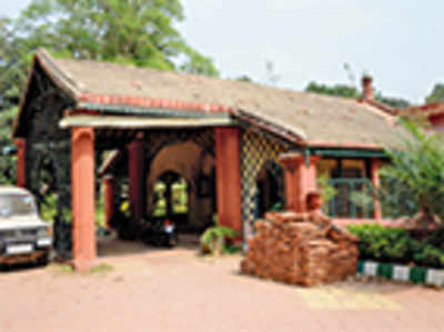 Crumbling Krumbiegel home: Lalbagh flower show is a show