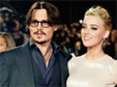 Johnny Depp and Amber Herd read erotica