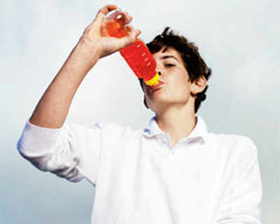 Energy drinks linked to heart attack among teens
