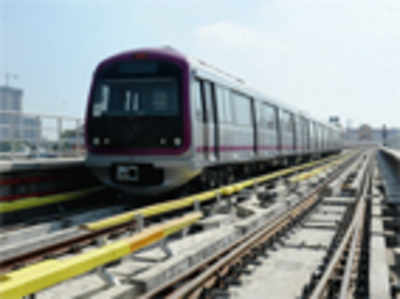Metro completes maiden journey on Reach 2