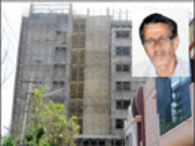 Site mishap: Top builder’s men arrested