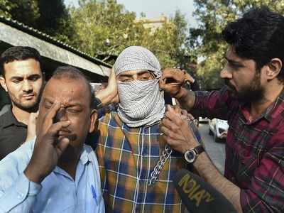 Shahrukh, man who pointed gun at police, sent to judicial custody