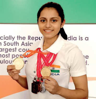 Karnataka: 17-yr-old wins four gold medals