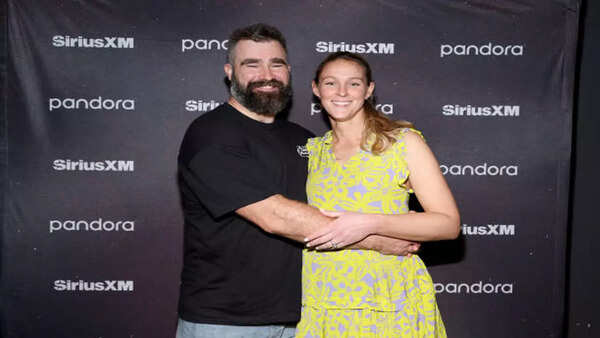 Jason Kelce's wife Kylie Kelce reveals who said “I Love You” first, a romance that started with Tinder swipe and grew into NFL power couple