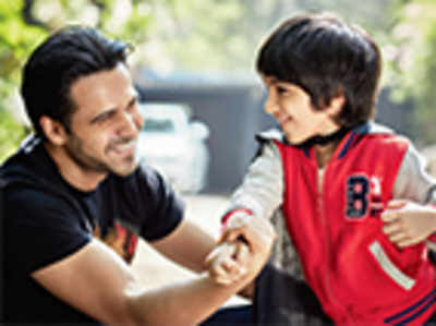 Emraan writes book on superhero son