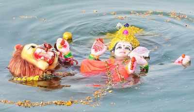 West Bengal: Calcutta HC issues interim stay on government’s notification banning Durga idol immersion on Muharram