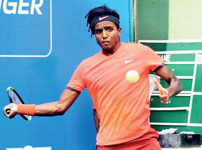Kuhn makes it to round two of ATP Challenger