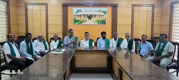 Shantakumar calls for AI-driven sugarcane farming model in K’taka, citing Maharashtra’s success