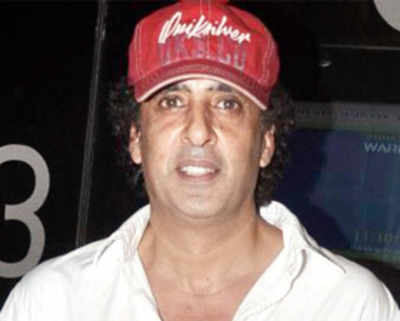 Actor Harmeet Mamik Singh accused of living in Versova flat illegally