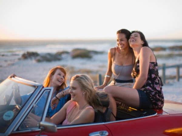 How to nail your beach holiday look