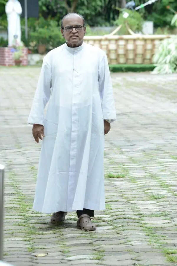 Fr Francis Alappatt, blood donation campaigner, no more