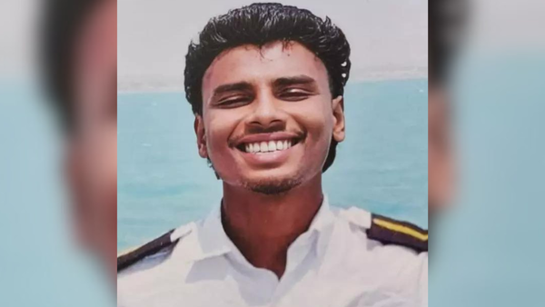 Kerala youth stranded on Iranian cargo vessel off Sharjah coast for a month; kin seek help