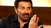 Sunny Deol's funny memes flood the internet 