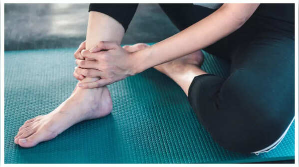 Nourishes and Protects the Skin on Your Feet