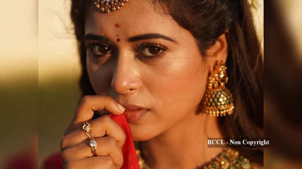 Exclusive Sandhya Ragam Actress Antara Swarnakar Television Dramas 