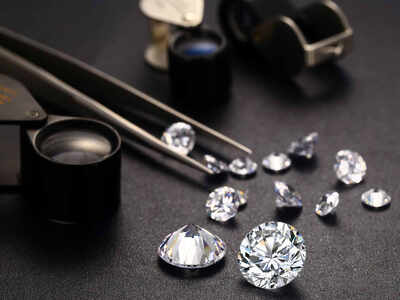 Diamond certification firm says rivals falsely calling it Chinese