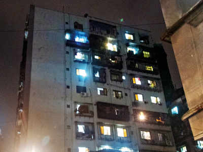 Ten-storeyed illegal Dongri building to be razed on Monday