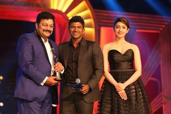 Stars, shenanigans and superstars: Siima 2016 was a smash hit