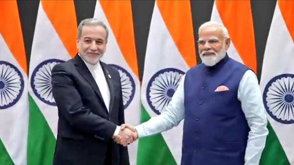 US Iran War News Live Updates: Iran FM Araghchi meets PM Modi in New Delhi