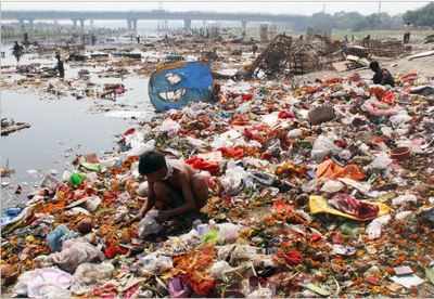 NGT bans open defecation, waste dumping on Yamuna floodplains