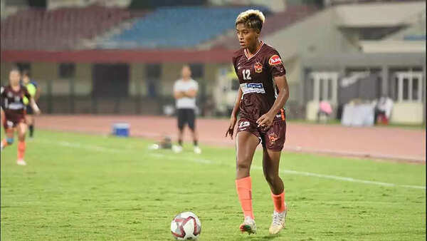 Manisha Kalyan close to realising her dream of playing abroad