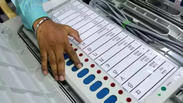 Telangana: Caste polarisation gains traction before high-stakes by-election