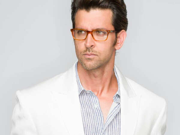 Hrithik Roshan on demonetisation: I salute our PM for the inspirational move