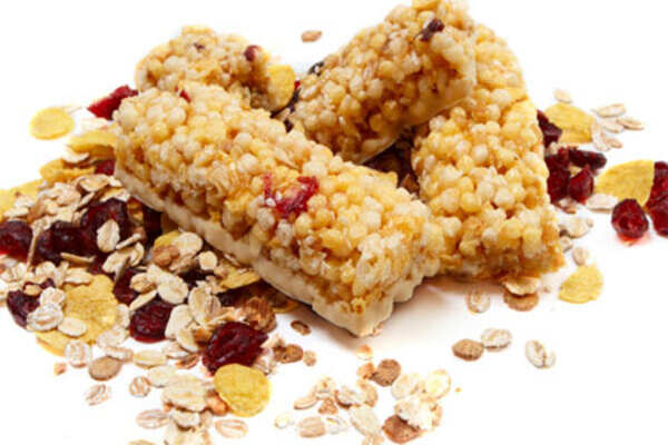 Breakfast recipes: Mixed berries breakfast bars