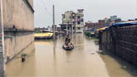 Flood situation worsens in Bihar, as water enters residential areas 