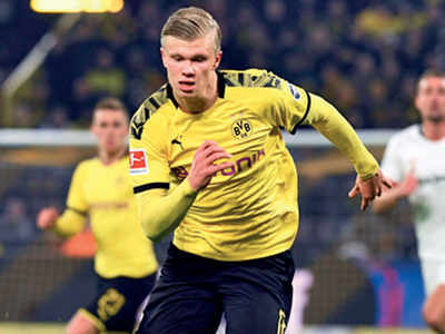 Dortmund teen Erling Braut Haaland goes head-to-head with PSG star Kylian Mbappe