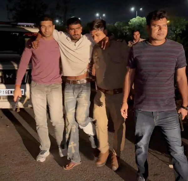 Man shoots at farmer, held after gunfight with police in Noida