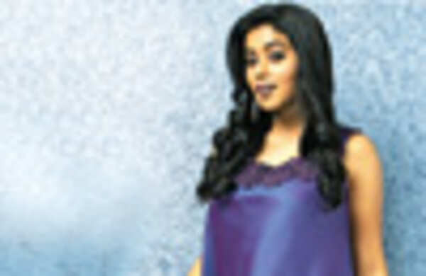 Poorna, Aadhi fight over squirrel 