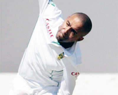 Debutant Piedt strikes on maiden delivery, bags two more as Zim falter