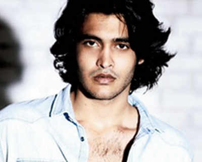 Vinod Khanna’s son Sakshi to debut with a musical
