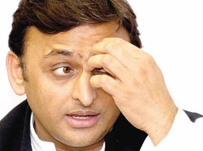 Akhilesh in no mood to take Shivpal back