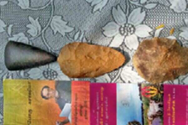 School students get first-hand experience of prehistoric artefacts at archaeology club