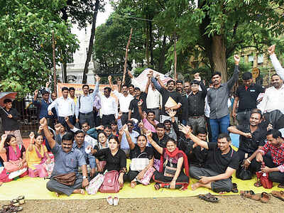 Teachers protest on the day they should celebrate