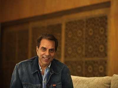 Dharmendra wants grandson Karan to fly high with confidence