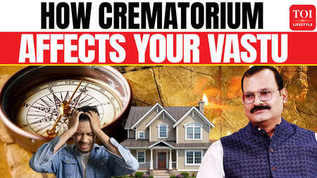 Tick Tock, Bad Vibes O'Clock: Never Keep Clocks in These 3 Places According to Vastu