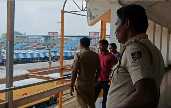 Overhead wire shock at Mancheswar railway station lands Rajasthan youth in hospital