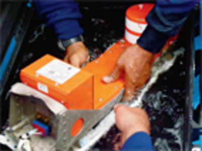 ‘AirAsia jet blew up as it hit the water, Black Box part recovered’