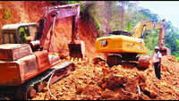1 killed, 1 hurt in Mormugao landslide